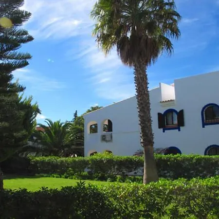 Lägenhet Vale Do Garrao Sleeps 4 With Pool Air Con And Wifi