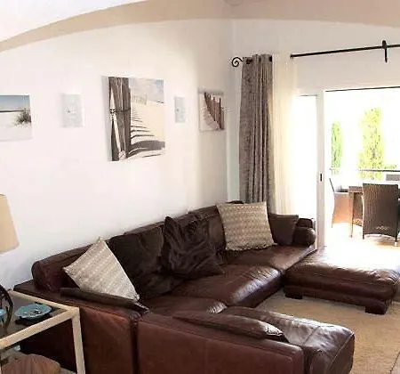 Lägenhet Vale Do Garrao Sleeps 4 With Pool Air Con And Wifi Vale do Lobo